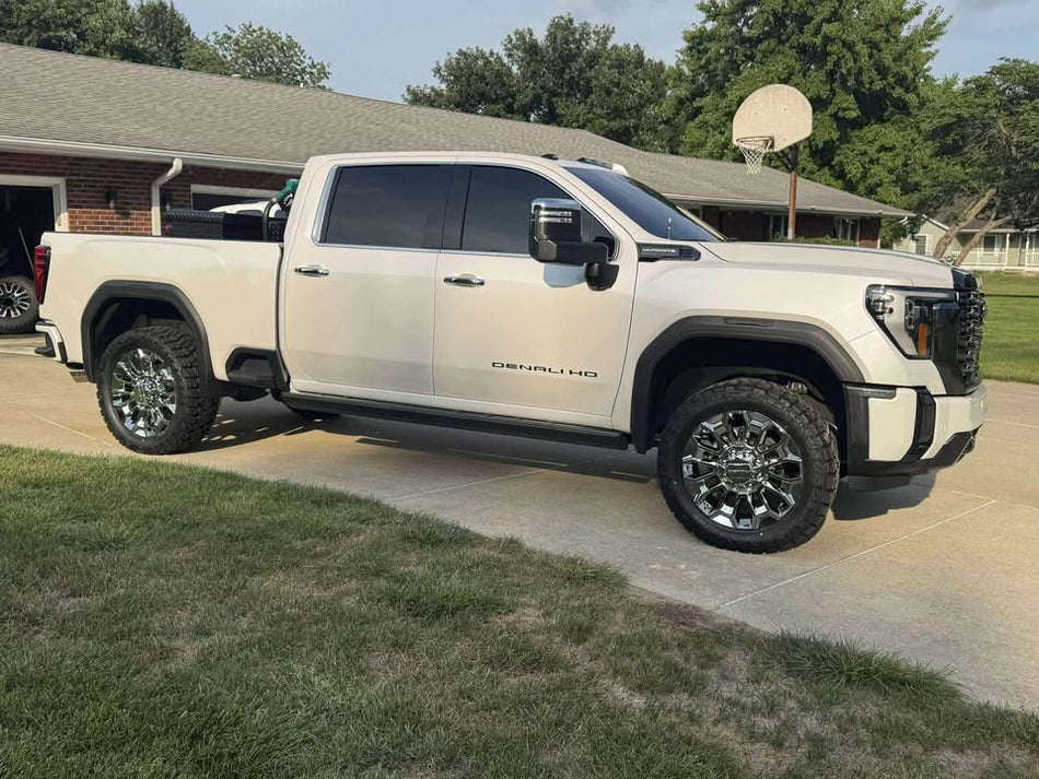 BRAND NEW | Chrome 22” WHEELS | AMP A/T A 35” Tires