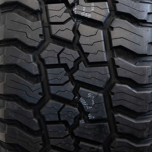Mickey Thompson Baja Boss A/T LT285/55R20 (Load E)